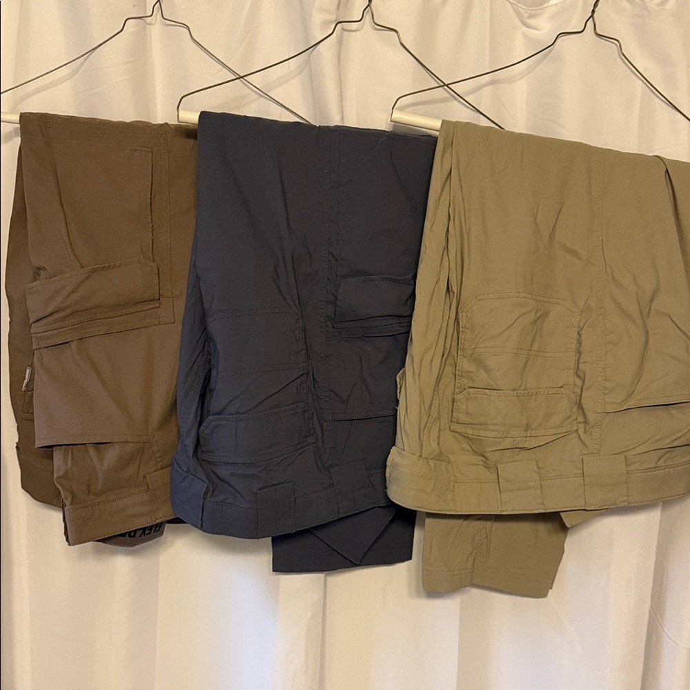 Duluth Trading Co Men's Cargo Pants - Brown, dark gray, andTan